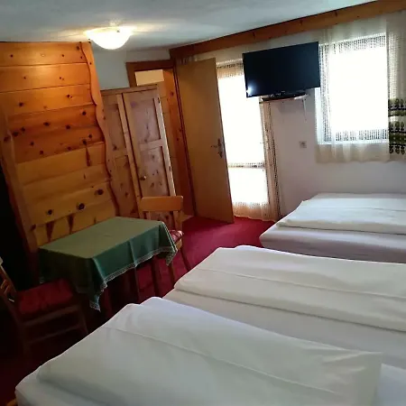 Hotel Garni Alpenrose